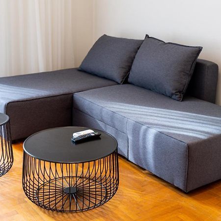 Cozy City Central Flat @ Psila Alonia Square Aigio Bagian luar foto