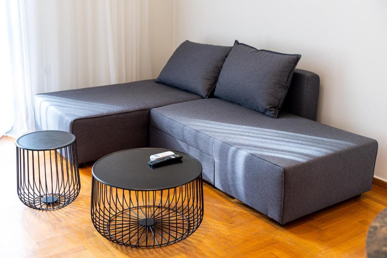 Cozy City Central Flat @ Psila Alonia Square Aigio Bagian luar foto