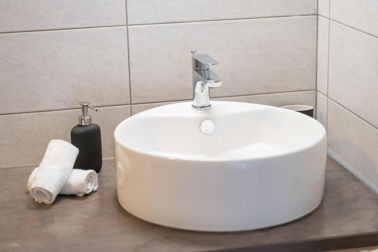 Cozy City Central Flat @ Psila Alonia Square Aigio Bagian luar foto
