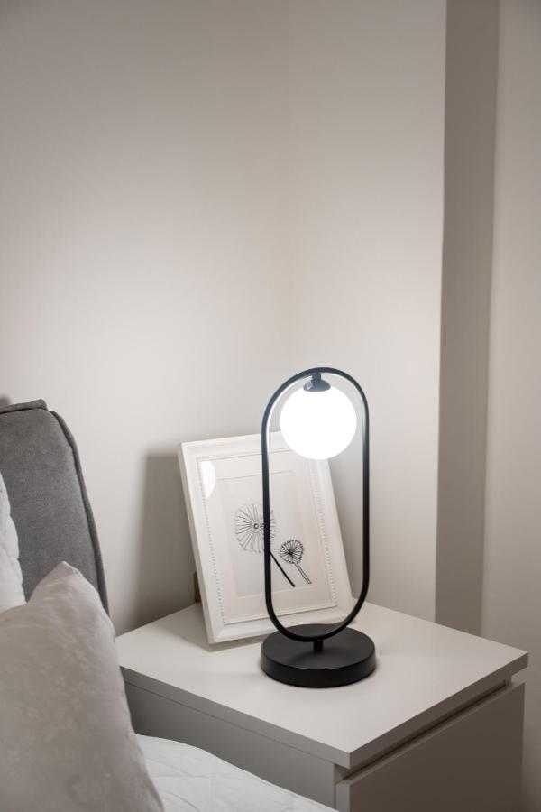 Cozy City Central Flat @ Psila Alonia Square Aigio Bagian luar foto